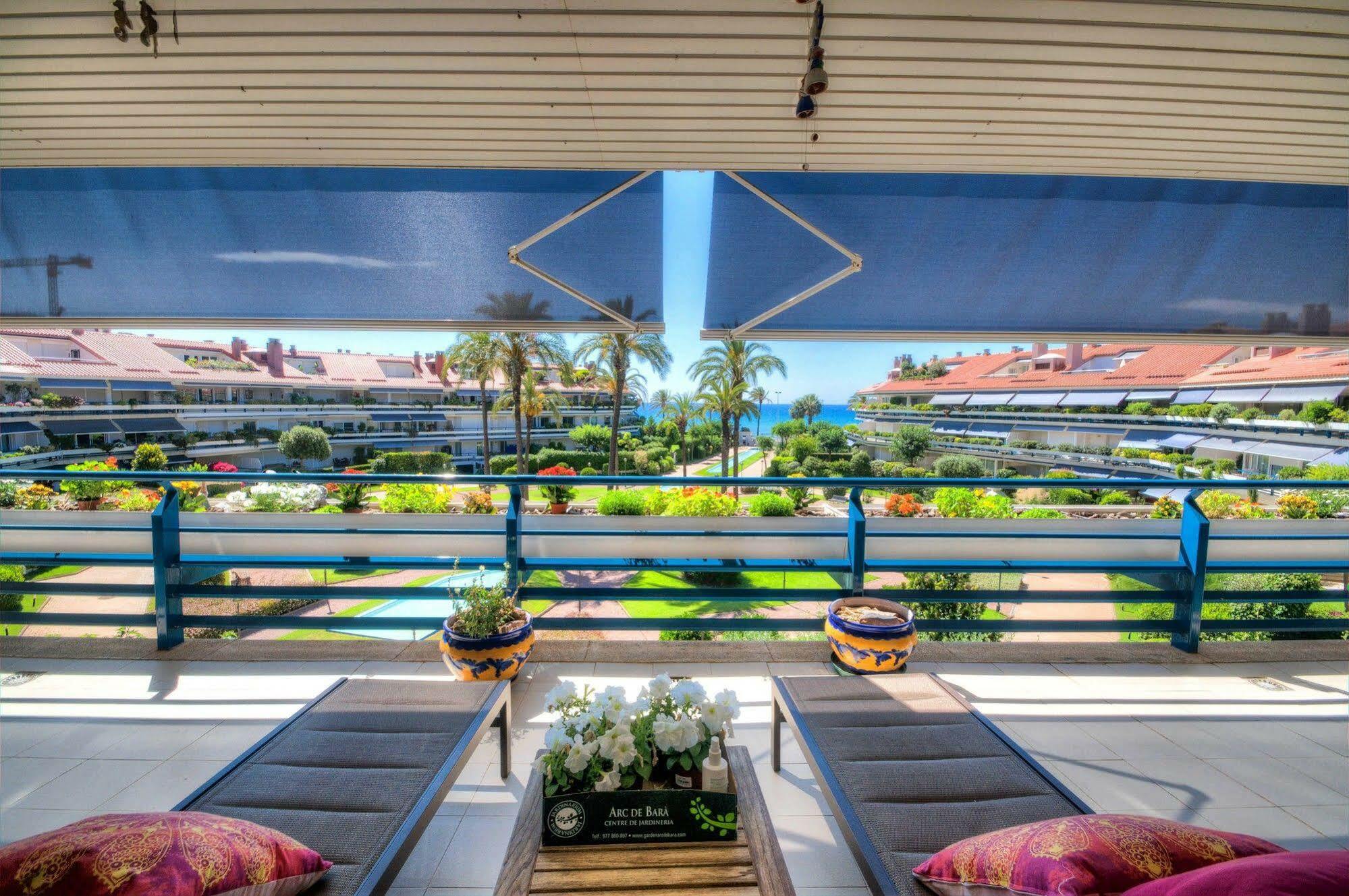Apartament Duplex Park De Mar Sitges Zewnętrze zdjęcie