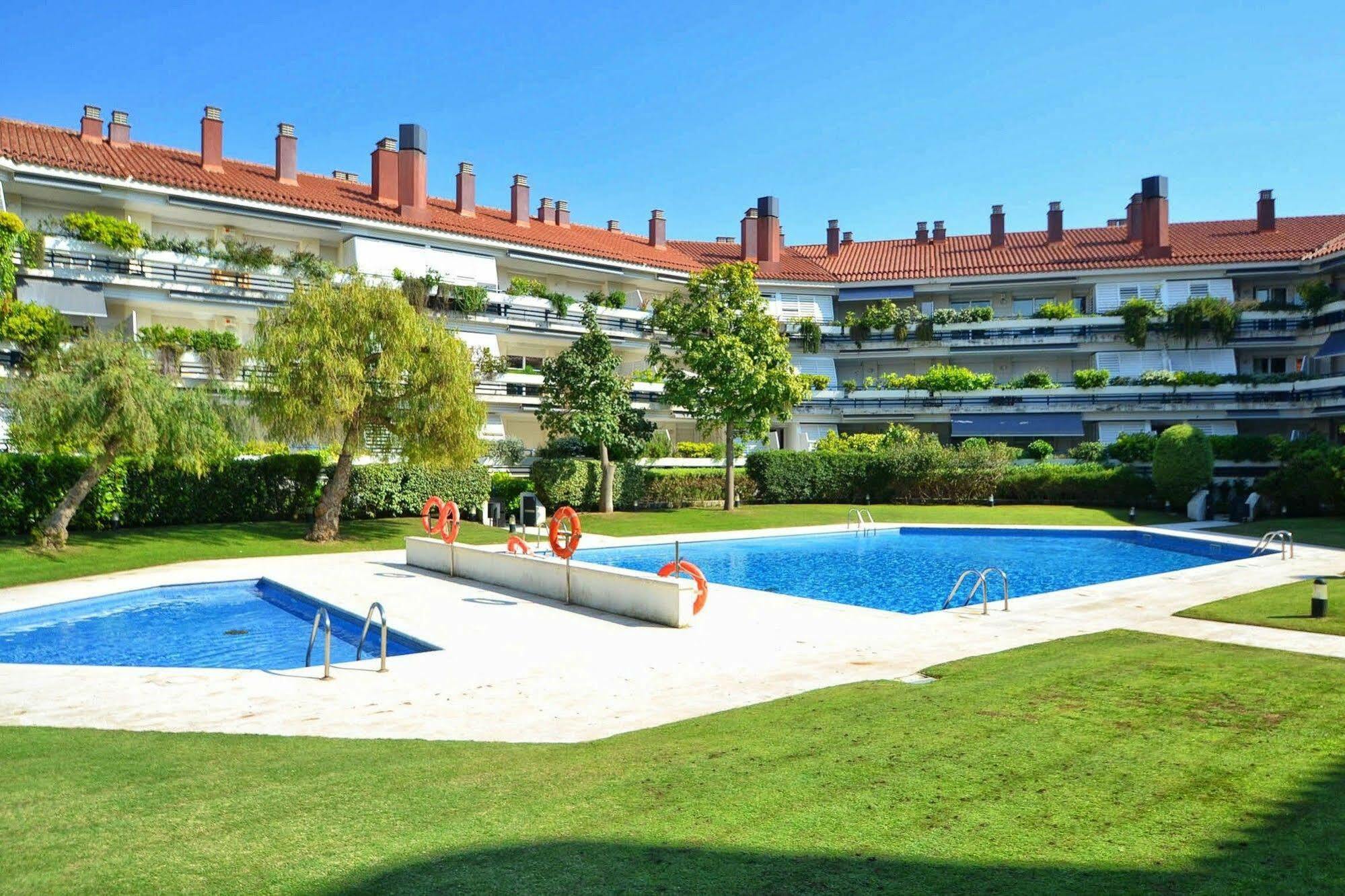 Apartament Duplex Park De Mar Sitges Zewnętrze zdjęcie