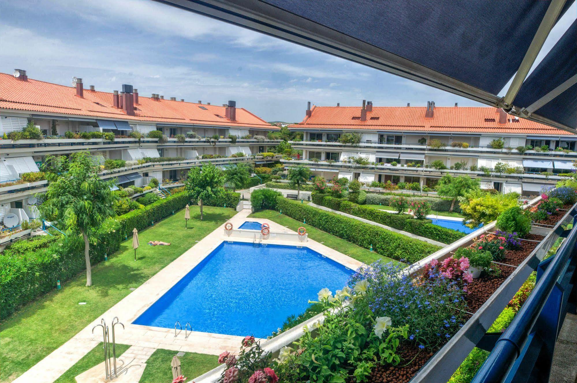 Apartament Duplex Park De Mar Sitges Zewnętrze zdjęcie