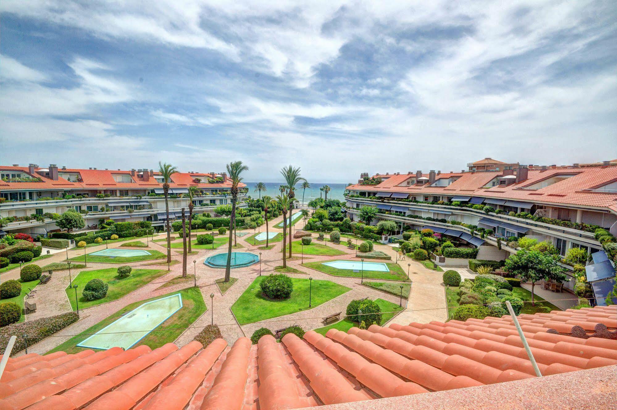 Apartament Duplex Park De Mar Sitges Zewnętrze zdjęcie